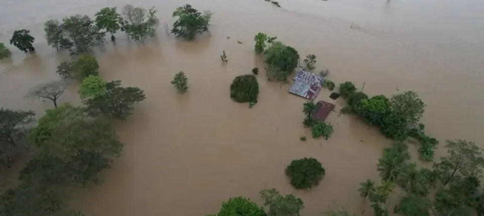 Frente frío mantiene en alerta a Colombia